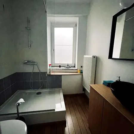 Maison Entierement Privative Nyaraló Profondeville